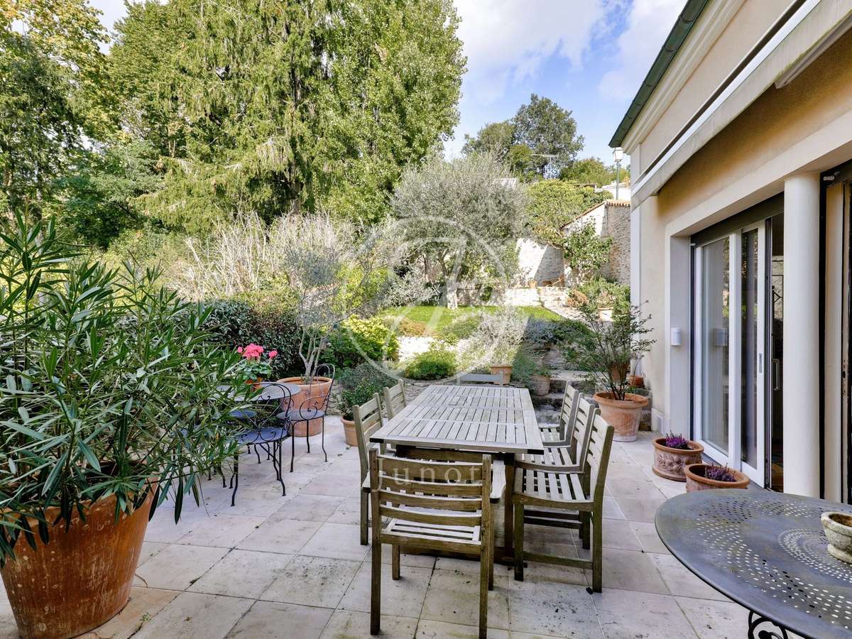 House La Celle-Saint-Cloud