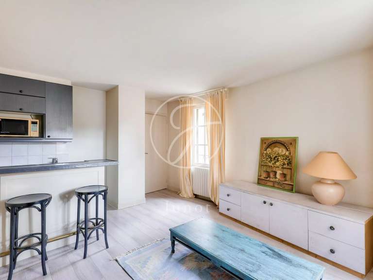 Maison La Celle-Saint-Cloud - 5 chambres - 298m²