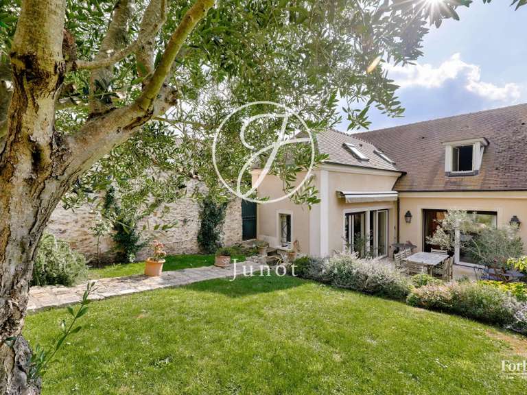 Maison La Celle-Saint-Cloud - 5 chambres - 298m²