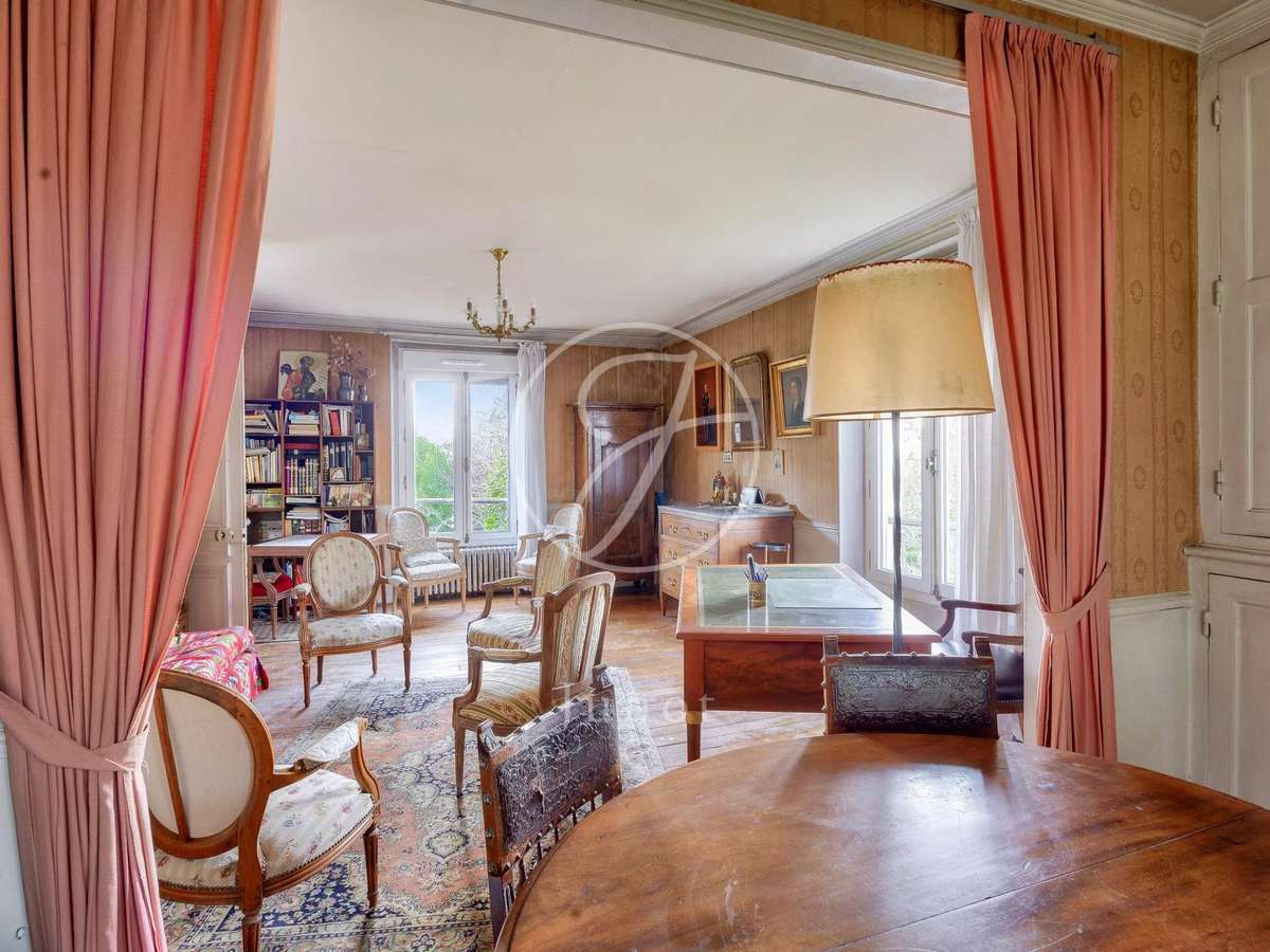 House La Celle-Saint-Cloud