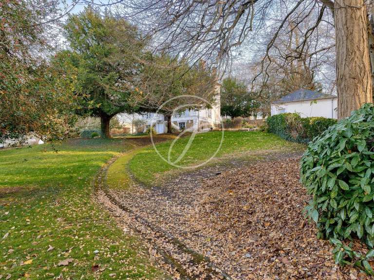 Maison La Celle-Saint-Cloud - 8 chambres - 271m²