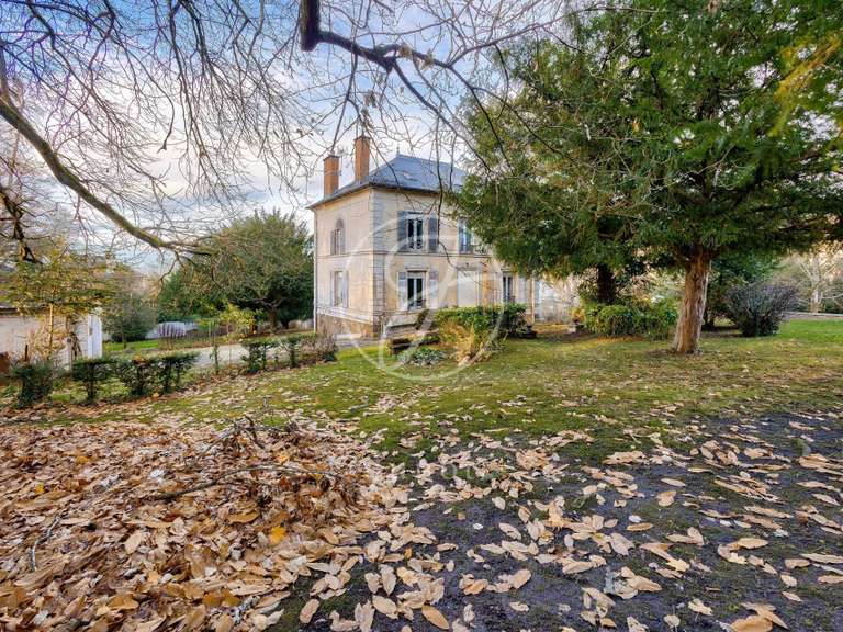 Maison La Celle-Saint-Cloud - 8 chambres - 271m²