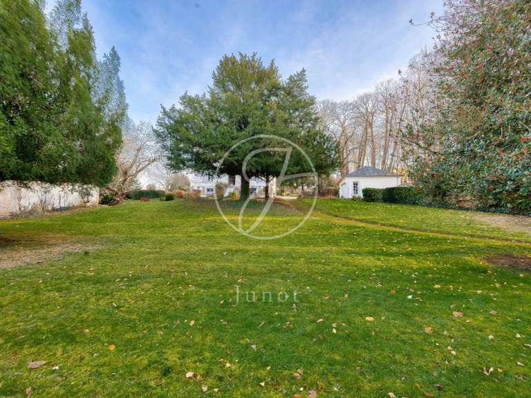 Maison La Celle-Saint-Cloud - 8 chambres - 271m²