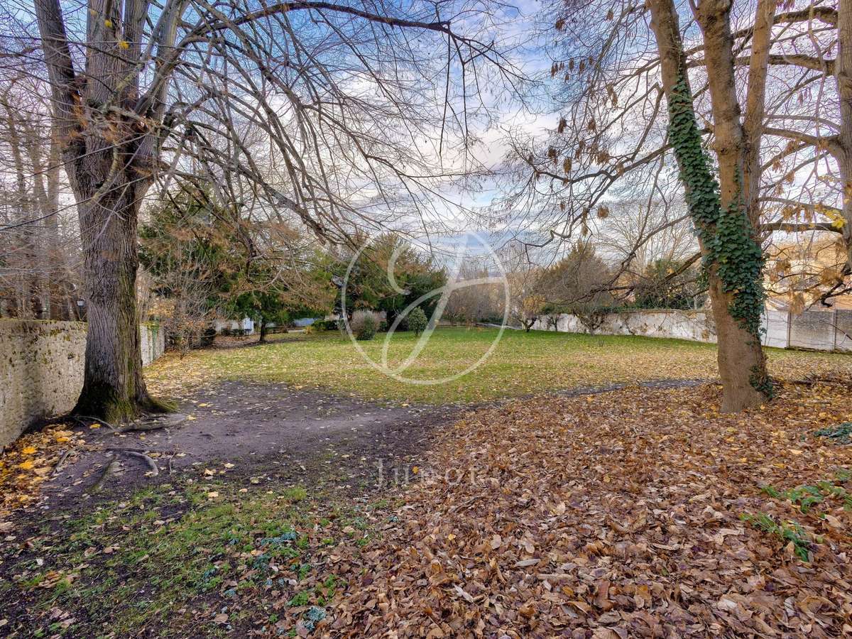 House La Celle-Saint-Cloud