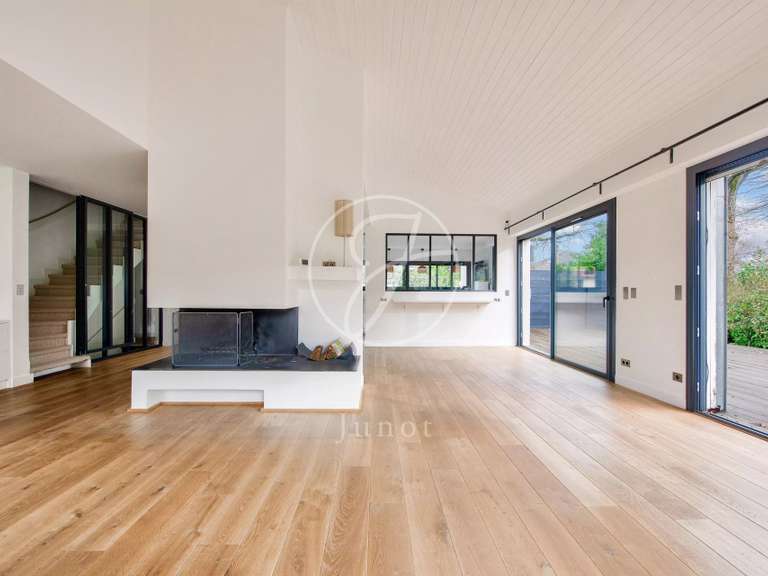 Maison La Celle-Saint-Cloud - 6 chambres - 326m²