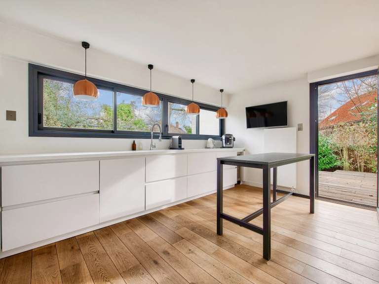 Maison La Celle-Saint-Cloud - 6 chambres - 326m²