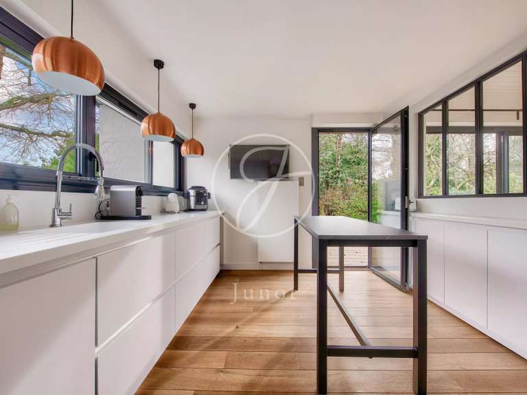 Maison La Celle-Saint-Cloud - 6 chambres - 326m²