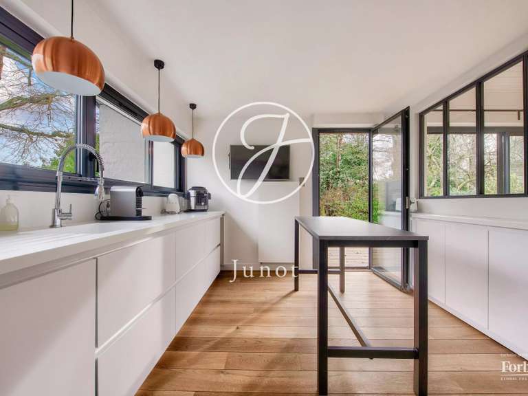 Maison La Celle-Saint-Cloud - 6 chambres - 326m²