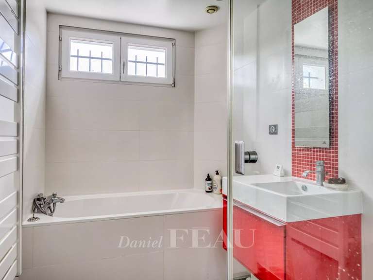 Maison La Celle-Saint-Cloud - 4 chambres - 179m²