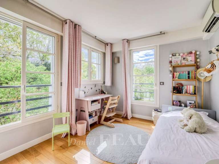 Maison La Celle-Saint-Cloud - 4 chambres - 179m²