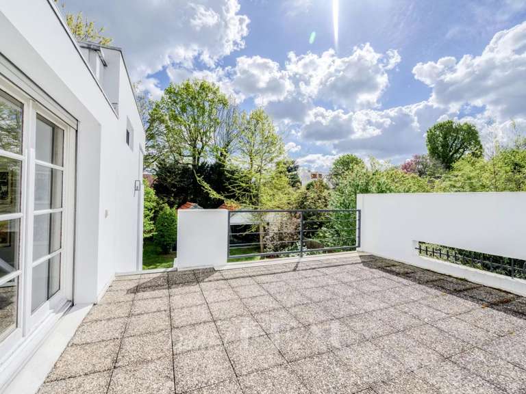 Maison La Celle-Saint-Cloud - 4 chambres - 179m²