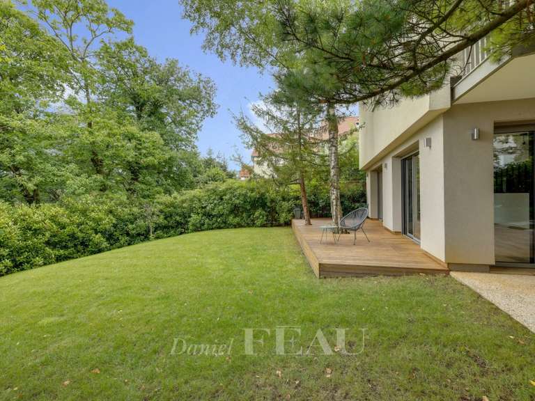 Maison La Celle-Saint-Cloud - 4 chambres - 236m²