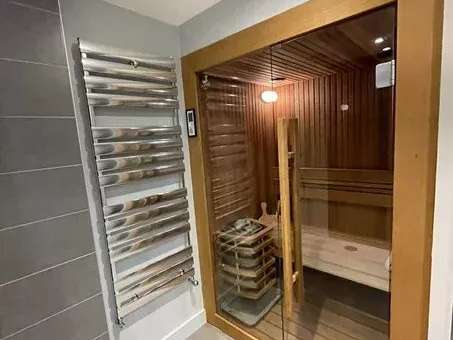 Maison La Celle-Saint-Cloud - 4 chambres - 236m²