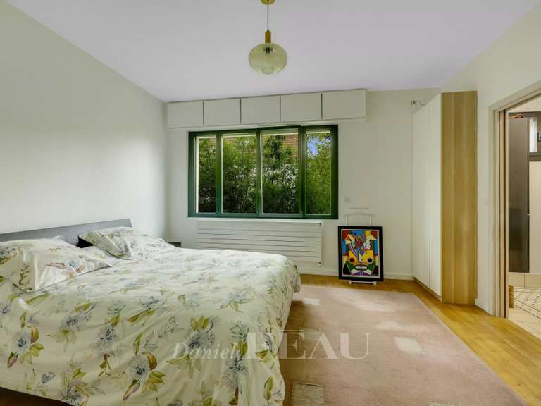 Maison La Celle-Saint-Cloud - 4 chambres - 236m²