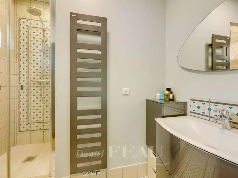 Maison La Celle-Saint-Cloud - 4 chambres - 236m²