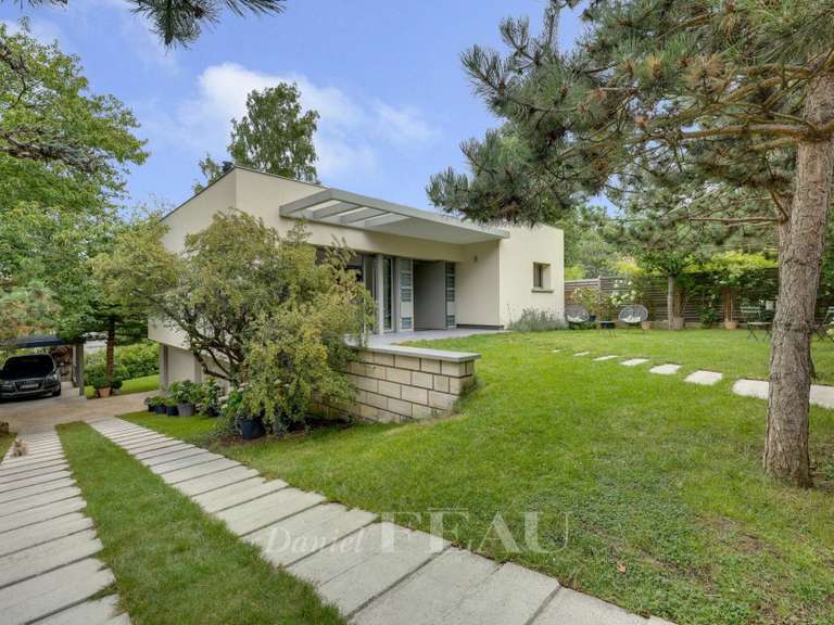 Maison La Celle-Saint-Cloud - 4 chambres - 236m²