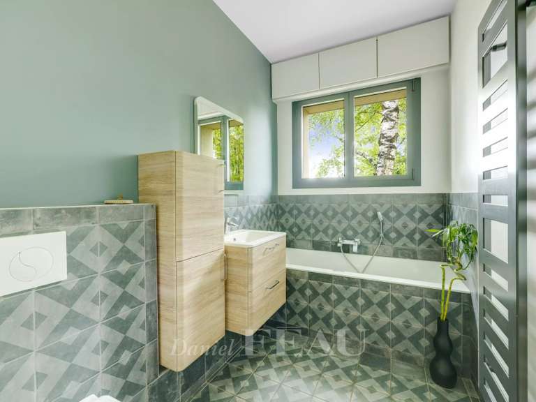 Maison La Celle-Saint-Cloud - 4 chambres - 236m²