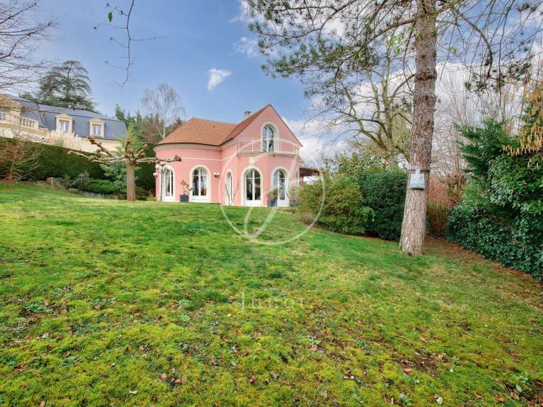 Maison La Celle-Saint-Cloud - 4 chambres - 323m²
