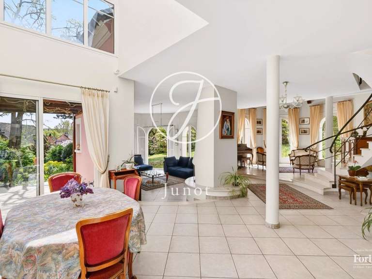 Maison La Celle-Saint-Cloud - 4 chambres - 323m²