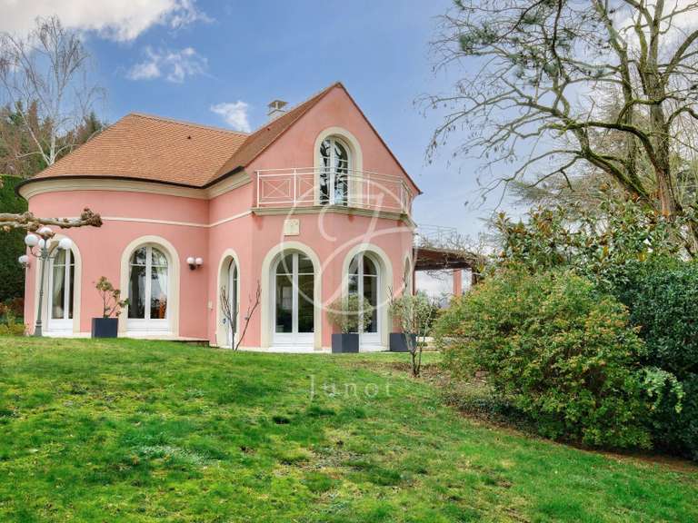 Maison La Celle-Saint-Cloud - 4 chambres - 323m²