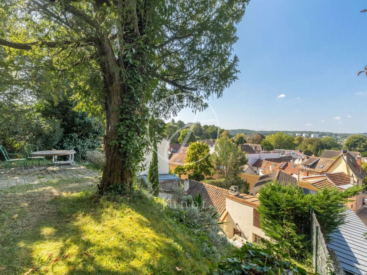 House La Celle-Saint-Cloud