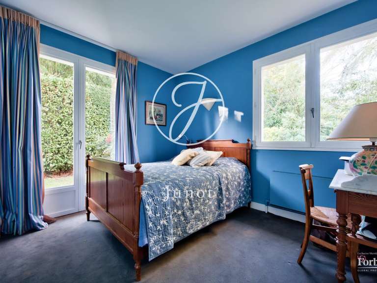 Maison La Celle-Saint-Cloud - 5 chambres - 320m²