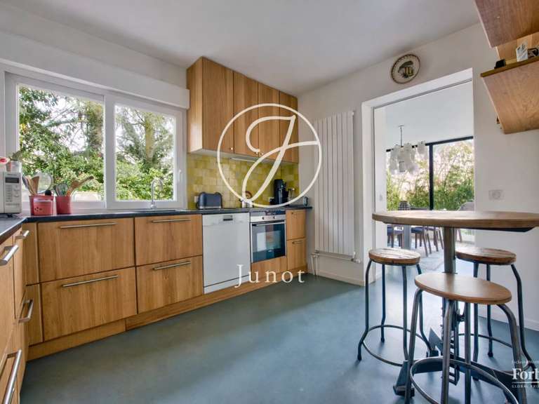 Maison La Celle-Saint-Cloud - 5 chambres - 320m²