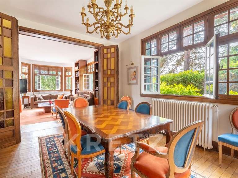 Maison La Celle-Saint-Cloud - 5 chambres - 328m²