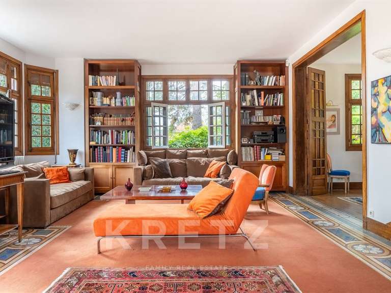Maison La Celle-Saint-Cloud - 5 chambres - 328m²
