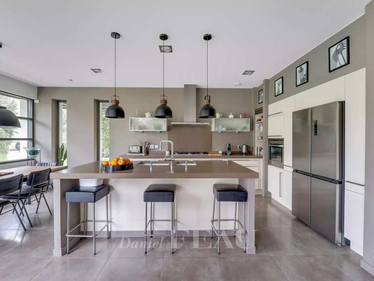 Maison La Celle-Saint-Cloud - 5 chambres - 442m²