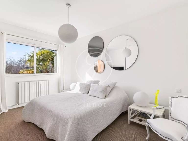 Maison La Celle-Saint-Cloud - 5 chambres - 465m²