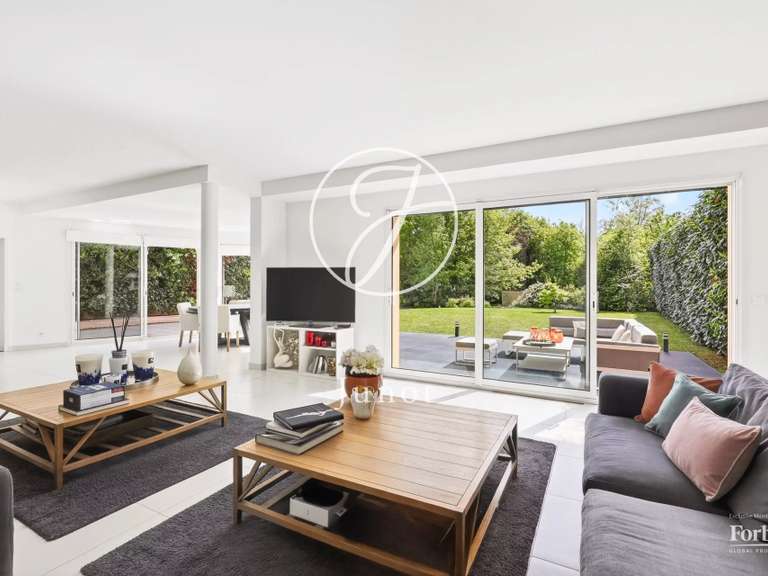 Maison La Celle-Saint-Cloud - 5 chambres - 465m²