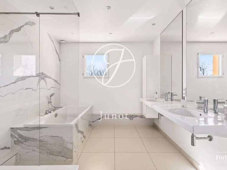 Maison La Celle-Saint-Cloud - 5 chambres - 465m²