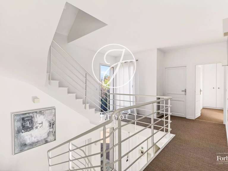 Maison La Celle-Saint-Cloud - 5 chambres - 465m²