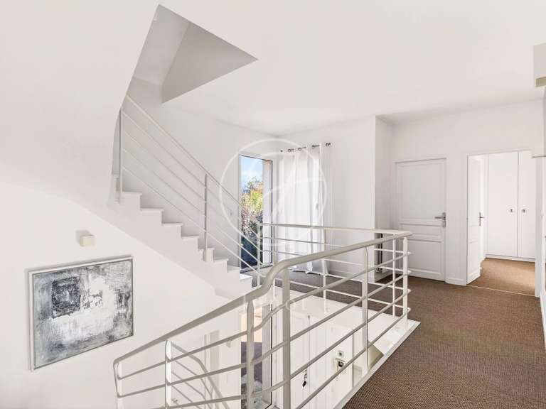 Maison La Celle-Saint-Cloud - 5 chambres - 465m²