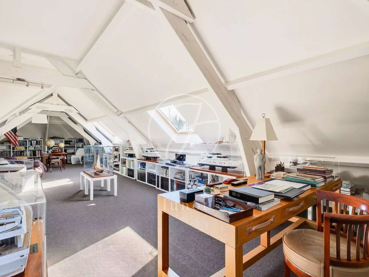 House La Celle-Saint-Cloud