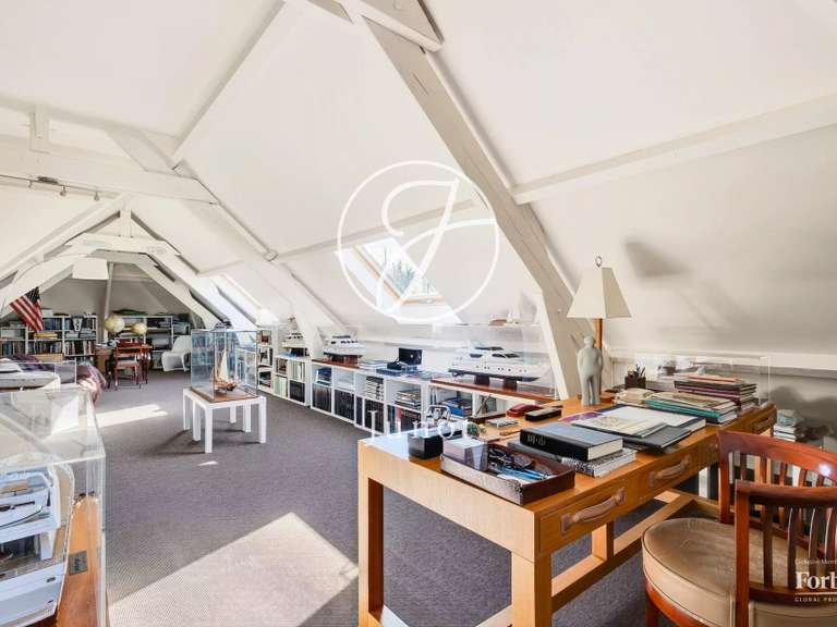 Maison La Celle-Saint-Cloud - 5 chambres - 465m²