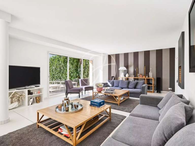 Maison La Celle-Saint-Cloud - 5 chambres - 465m²
