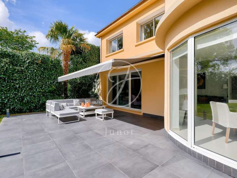 Maison La Celle-Saint-Cloud - 5 chambres - 465m²