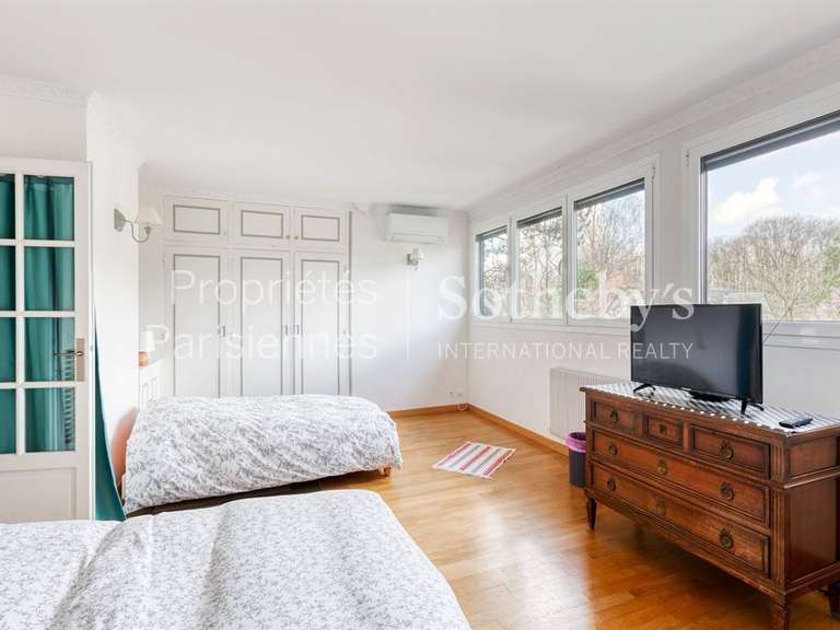 Maison La Celle-Saint-Cloud - 6 chambres - 340m²
