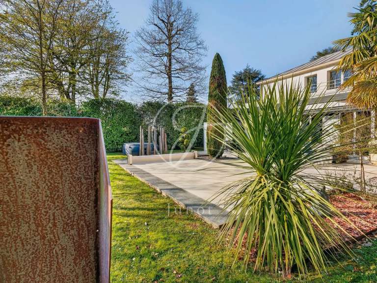 House La Celle-Saint-Cloud - 4 bedrooms - 312m²