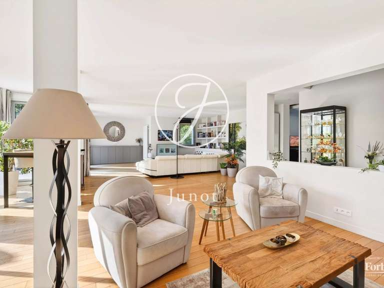 Maison La Celle-Saint-Cloud - 4 chambres - 312m²