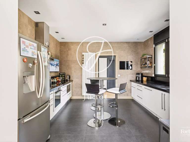 Maison La Celle-Saint-Cloud - 4 chambres - 312m²