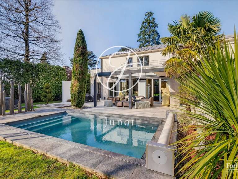 Maison La Celle-Saint-Cloud - 4 chambres - 312m²