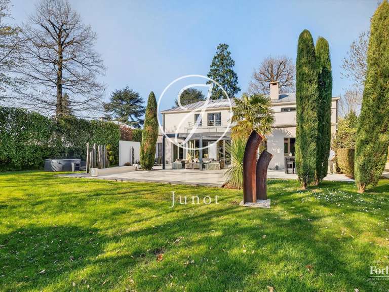 Maison La Celle-Saint-Cloud - 4 chambres - 312m²