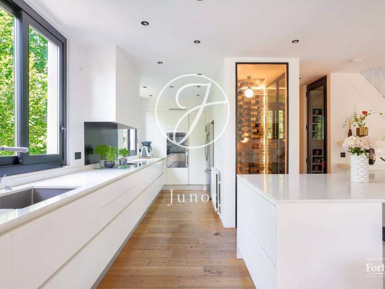 Maison La Celle-Saint-Cloud - 7 chambres - 325m²