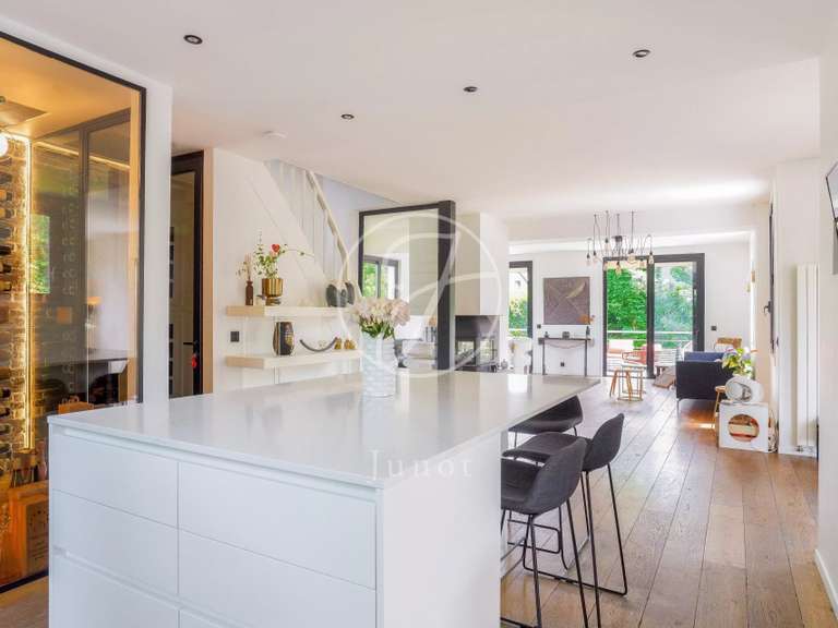 Maison La Celle-Saint-Cloud - 7 chambres - 325m²