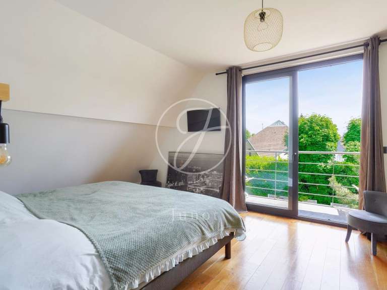 Maison La Celle-Saint-Cloud - 7 chambres - 325m²