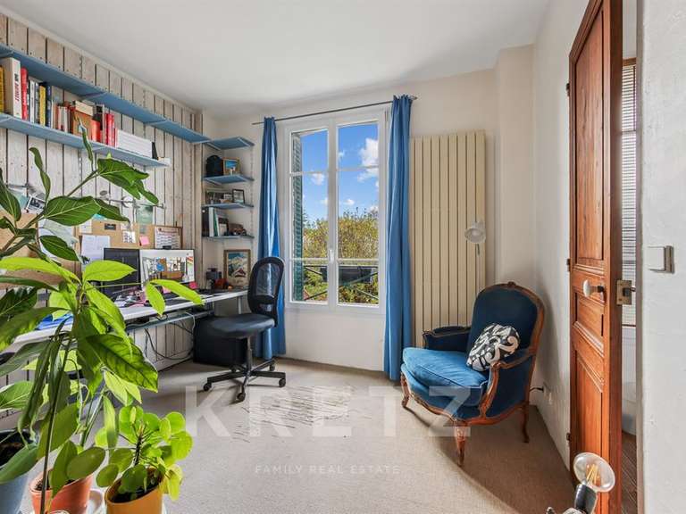 Maison La Celle-Saint-Cloud - 6 chambres - 215m²