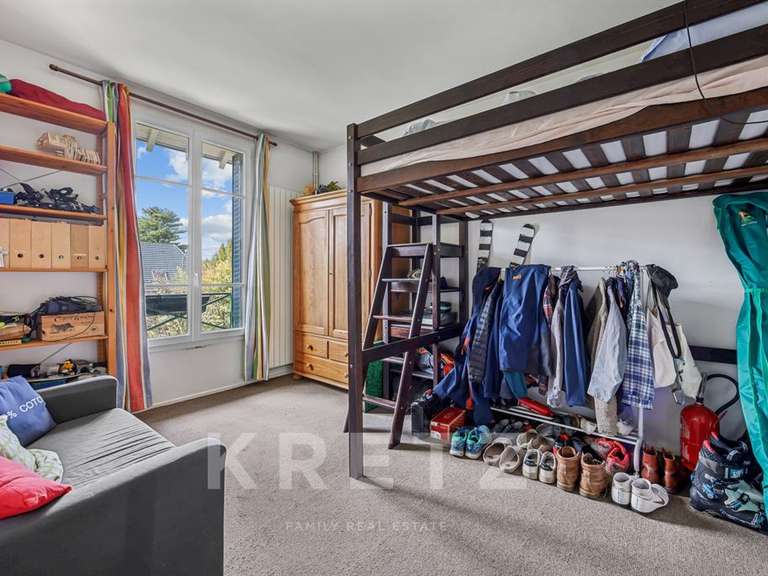 Maison La Celle-Saint-Cloud - 6 chambres - 215m²